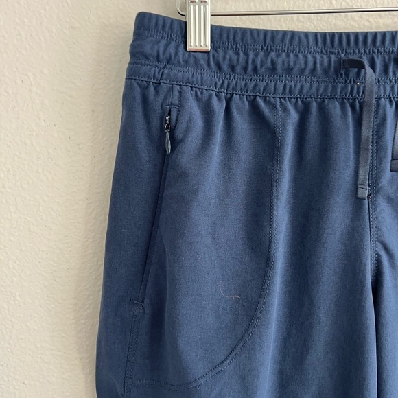 Kuhl Women's Ruched Fit Straight Leg Freeflex Move Pant in Twilight Blue S - Picture 4 of 10